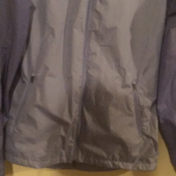 Nike livestrong windbreaker jacket - Picture 6 of 8